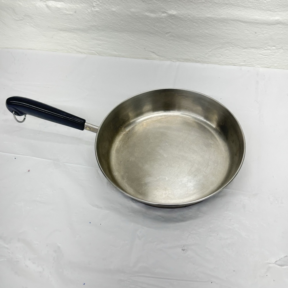 Vintage‎ Revere Ware 9"  Skillet Copper Bottom Frying Pan 1801 USA